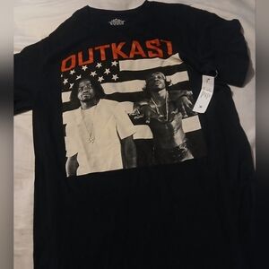 NWT👀Outkast Tee